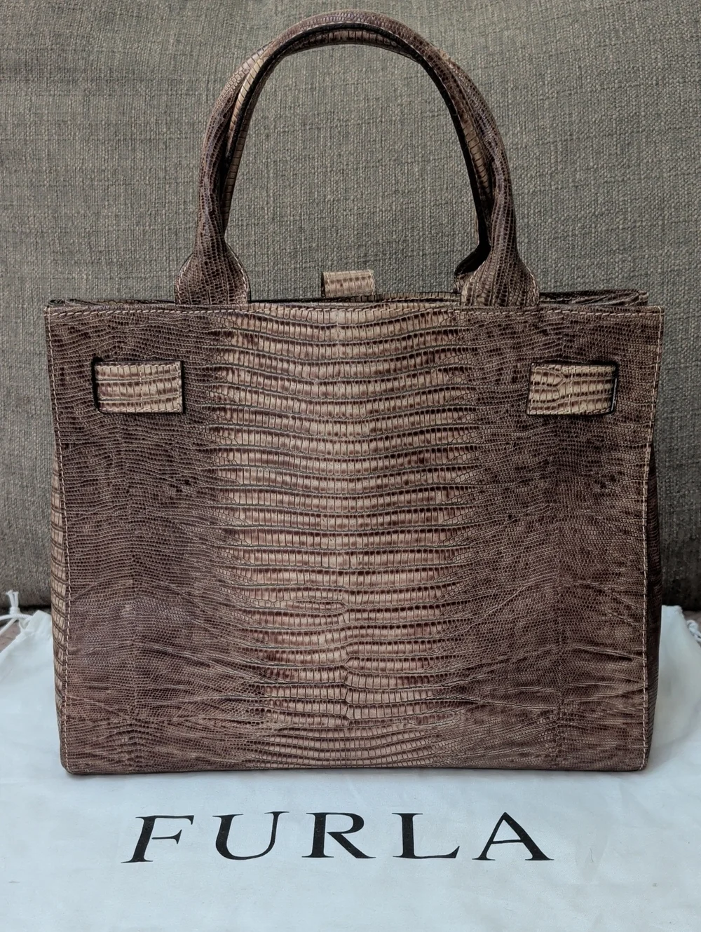 Furla Textured Brown Leather Structured Handbag w COA - Picture 6 of 10